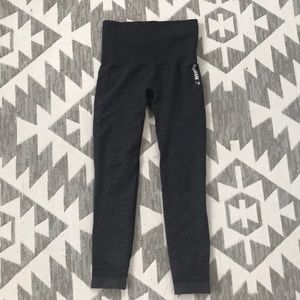 Gym shark leggings - size small